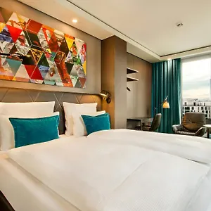 3* ホテル One Frankfurt-roemer